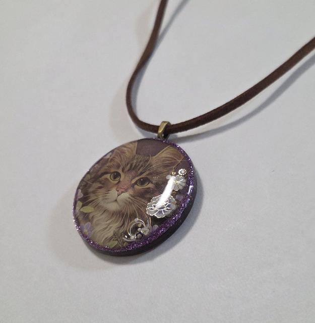 ネコさんレジンネックレス★ ねこアクセサリー ねこグッズ ねこネックレス ねこペンダント 猫 ネコ ねこ < 女性ファッション ネコさんレジンネックレス★ ねこアクセサリー ねこグッズ ねこネックレス ねこペンダント 猫 ネコ ねこ < 女性ファッションの