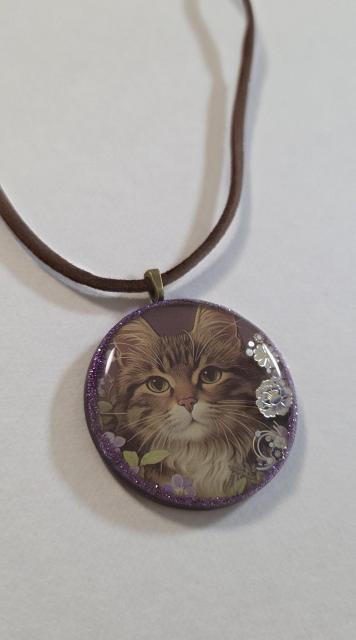 ネコさんレジンネックレス★ ねこアクセサリー ねこグッズ ねこネックレス ねこペンダント 猫 ネコ ねこ < 女性ファッション ネコさんレジンネックレス★ ねこアクセサリー ねこグッズ ねこネックレス ねこペンダント 猫 ネコ ねこ < 女性ファッションの