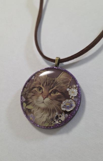 ネコさんレジンネックレス★ ねこアクセサリー ねこグッズ ねこネックレス ねこペンダント 猫 ネコ ねこ < 女性ファッション ネコさんレジンネックレス★ ねこアクセサリー ねこグッズ ねこネックレス ねこペンダント 猫 ネコ ねこ < 女性ファッションの
