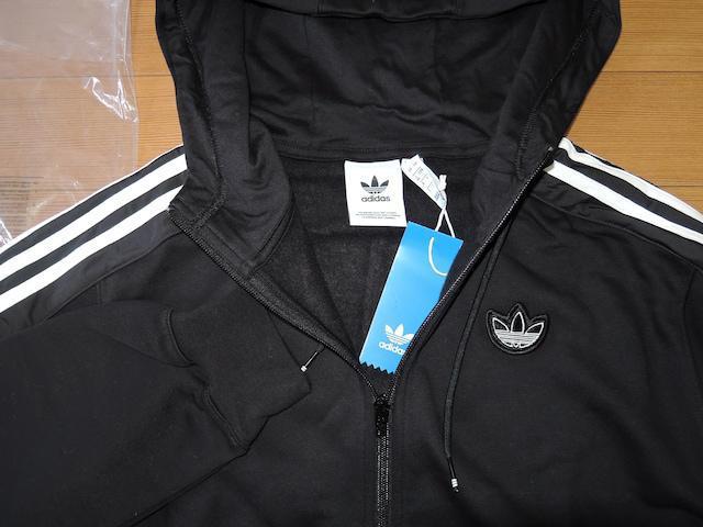 新品アディダスオリジナルスadidas originalsスウェットパーカー < ブランド 新品アディダスオリジナルスadidas originalsスウェットパーカー < ブランドの