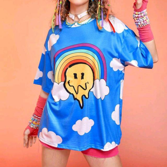 ROMWE★新品★虹と空とたれスマイルのPOPTシャツ < 女性ファッション  ROMWE★新品★虹と空とたれスマイルのPOPTシャツ  < 女性ファッションの