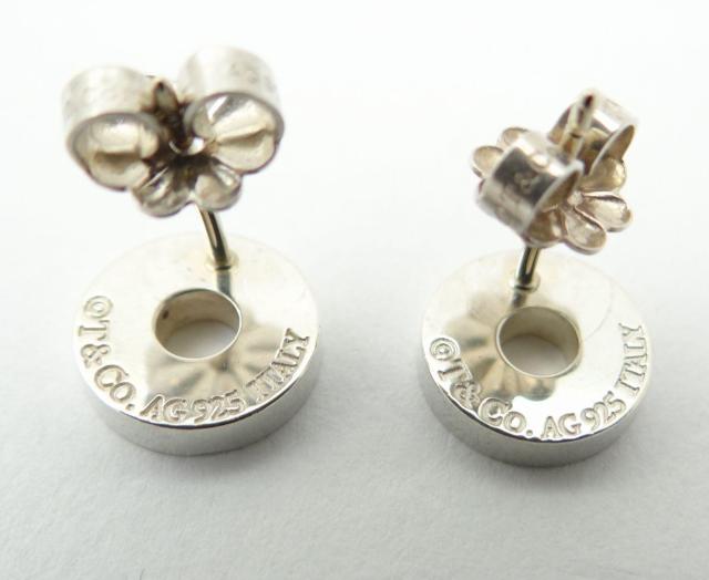 TIFFANY&CO. ティファニー 1837 サークルピアス SV925<USED>【送料無料】 < ブランド TIFFANY&CO. ティファニー 1837 サークルピアス SV925<USED>【送料無料】 < ブランドの