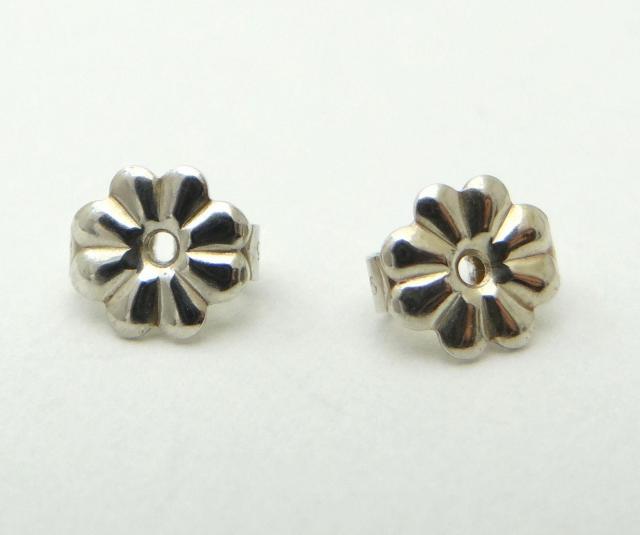 TIFFANY&CO. ティファニー 1837 サークルピアス SV925<USED>【送料無料】 < ブランド TIFFANY&CO. ティファニー 1837 サークルピアス SV925<USED>【送料無料】 < ブランドの