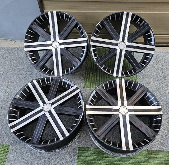 中古M'Z SPEED J-Saviorアルミホイール19インチ 8J+38 PCD113/114.3-5穴ハブ73 ホイールのみ < 自動車/バイク 中古M'Z SPEED J-Saviorアルミホイール19インチ 8J+38 PCD113/114.3-5穴ハブ73 ホイールのみ < 自動車/バイク