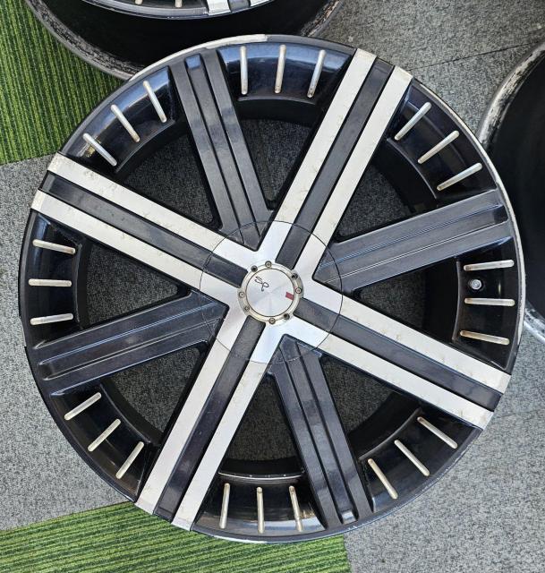 中古M'Z SPEED J-Saviorアルミホイール19インチ 8J+38 PCD113/114.3-5穴ハブ73 ホイールのみ < 自動車/バイク 中古M'Z SPEED J-Saviorアルミホイール19インチ 8J+38 PCD113/114.3-5穴ハブ73 ホイールのみ < 自動車/バイク