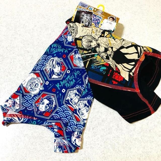 鬼滅の刃★総柄 ボクサーブリーフ 2枚組 140cm★きゃらふるインナー ボクサーパンツ < キッズ/ベビー 鬼滅の刃★総柄 ボクサーブリーフ 2枚組 140cm★きゃらふるインナー ボクサーパンツ < キッズ/ベビーの