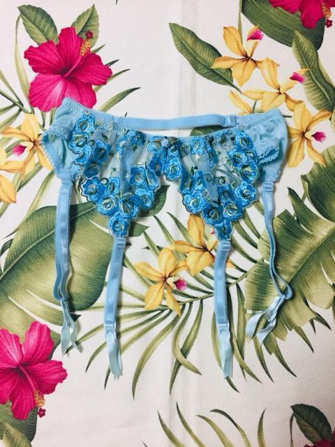 ブルー ガーターベルト < 女性ファッション ブルー ガーターベルト < 女性ファッションの