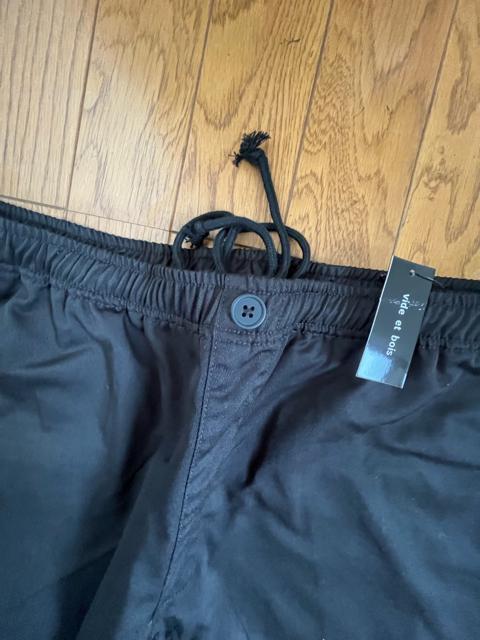 4Lサイズ!消臭テープ付き!紳士的!シーンを選ばない!ブラック色合い!ツイルハーフパンツ!両サイドand後ろポケット付き!新品! < 男性ファッション  4Lサイズ!消臭テープ付き!紳士的!シーンを選ばない!ブラック色合い!ツイルハーフパンツ!両サイドand後ろポケット付き!新品! < 男性ファッションの