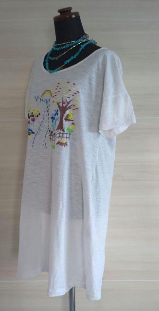 CALINER/カリネ/ロングTシャツ/ホワイト/サイズM/ゆったりめサイズ/綿100%/柔らかコットン/フクロウ他カラフル刺繍 < 女性ファッション  CALINER/カリネ/ロングTシャツ/ホワイト/サイズM/ゆったりめサイズ/綿100%/柔らかコットン/フクロウ他カラフル刺繍 < 女性ファッションの