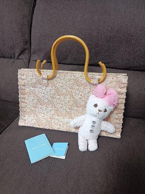 聚Samantha ThavasaHELLO KITTYR{ʂݕtg[gobN艿2   t@bV 