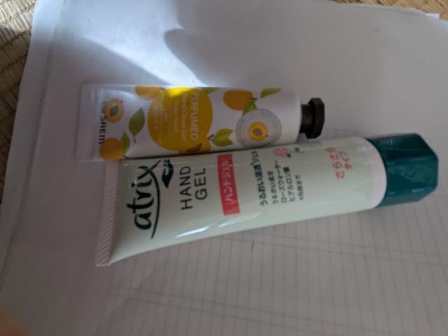ハンドクリーム&ハンドクリーンジェル < 香水/コスメ/ネイル ハンドクリーム&ハンドクリーンジェル < 香水/コスメ/ネイルの