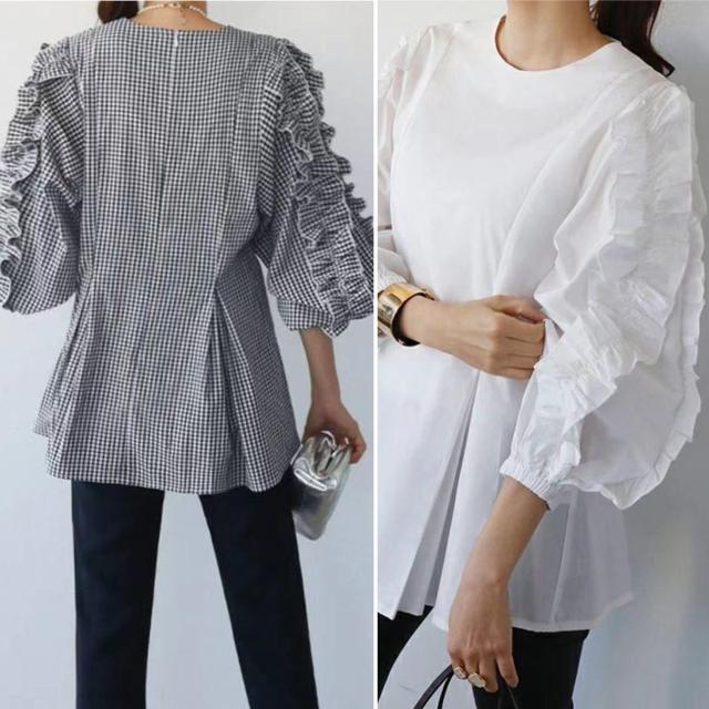 新品フリルボリューム袖ブラウス2枚セット < 女性ファッション 新品フリルボリューム袖ブラウス2枚セット < 女性ファッションの