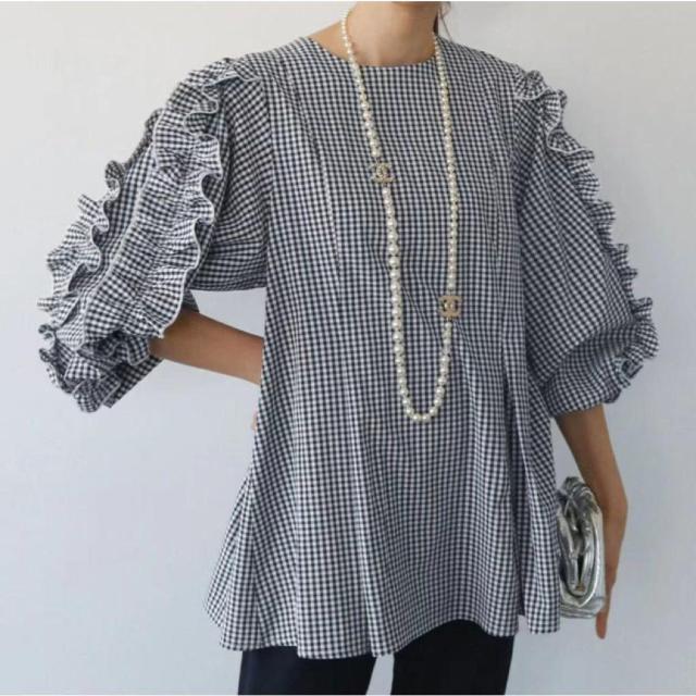 新品フリルボリューム袖ブラウス2枚セット < 女性ファッション 新品フリルボリューム袖ブラウス2枚セット < 女性ファッションの