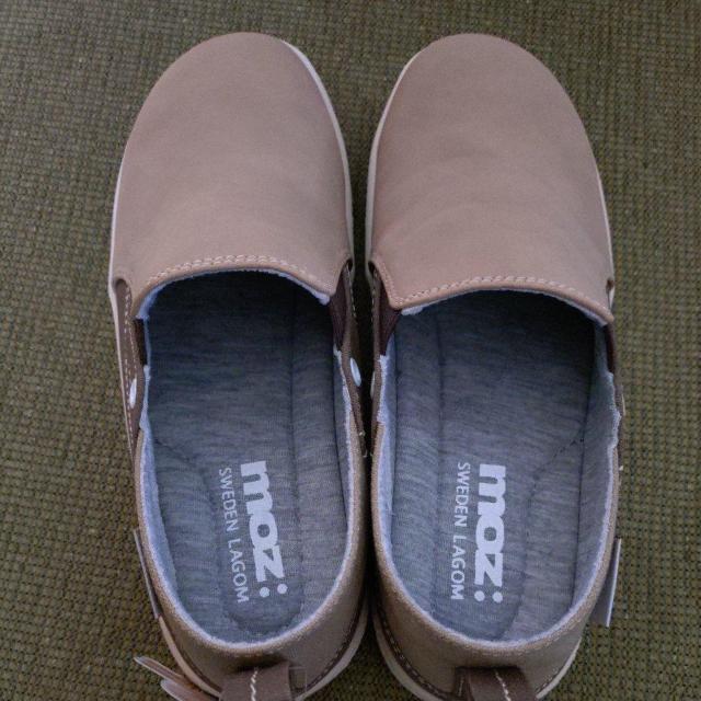 新品 moz  ベージュ 23.5cm スニーカー 靴 翌日発送 匿名配送 送料無料  < 女性ファッション  新品 moz  ベージュ 23.5cm スニーカー 靴 翌日発送 匿名配送 送料無料  < 女性ファッションの