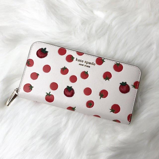 【レア美品】Kate spade ケイトスペード 長財布 ラウンドファスナー トマト柄 ドット < ブランド 【レア美品】Kate spade ケイトスペード 長財布 ラウンドファスナー トマト柄 ドット < ブランドの