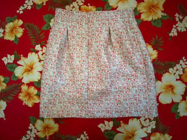 julep�����o�������Y��ȃL���L���V���o�[�����~�j�X�J�[�g��S