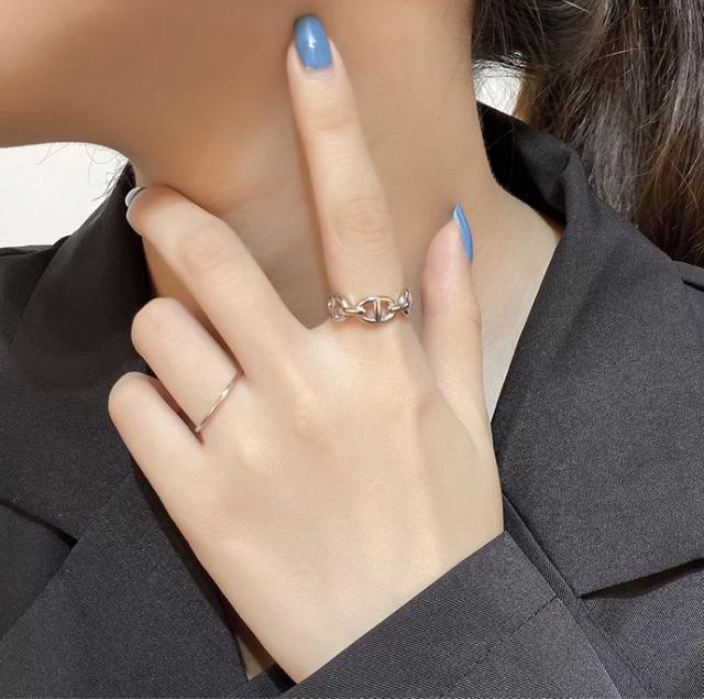 アンカーチェーンリング 指輪●フリーサイズ●Goldゴールド < 女性アクセサリー/時計 アンカーチェーンリング 指輪●フリーサイズ●Goldゴールド < 女性アクセサリー/時計の