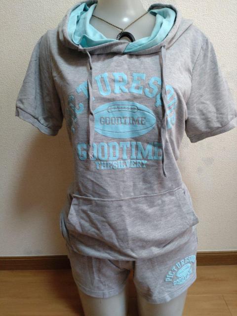 LLサイズ。パーカーセット 部屋着に < 女性ファッション  LLサイズ。パーカーセット 部屋着に < 女性ファッションの