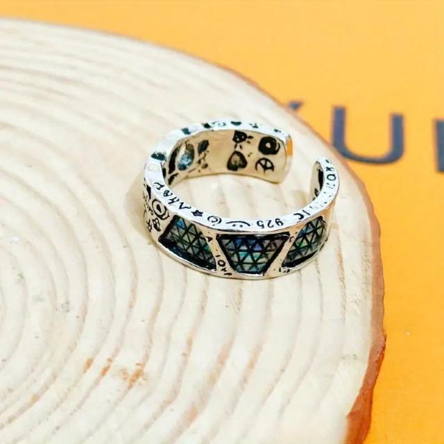 残1点★爆ヤス価格490円★ヴィンテージスター & 花のディテールカフバングル レディース < 女性アクセサリー/時計 残1点★爆ヤス価格490円★ヴィンテージスター & 花のディテールカフバングル レディース < 女性アクセサリー/時計の