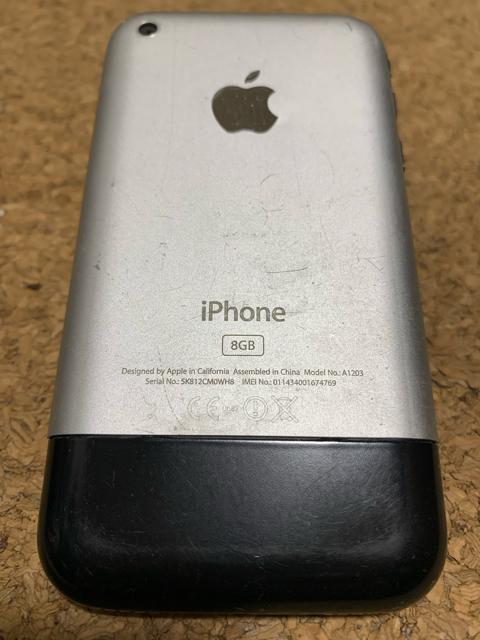 【希少】送料無料 Apple 初代 iPhone 2G 8GB 日本未発売 アップル アイフォーン スマートフォン 本体 ジャンク < 家電/AV  【希少】送料無料 Apple 初代 iPhone 2G 8GB 日本未発売 アップル アイフォーン スマートフォン 本体 ジャンク  < 家電/AVの