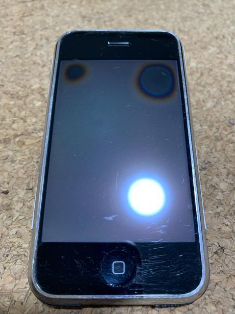 【希少】送料無料 Apple 初代 iPhone 2G 8GB 日本未発売 アップル アイフォーン スマートフォン 本体 ジャンク < 家電/AV  【希少】送料無料 Apple 初代 iPhone 2G 8GB 日本未発売 アップル アイフォーン スマートフォン 本体 ジャンク < 家電/AVの