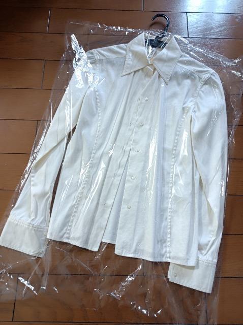 GUCCI★長袖ブラウスシャツ★グッチ★1枚は持ってると便利★定番シンプルブラウス★ < 女性ファッション GUCCI★長袖ブラウスシャツ★グッチ★1枚は持ってると便利★定番シンプルブラウス★ < 女性ファッションの