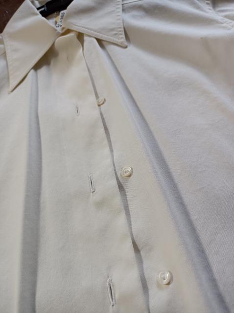 GUCCI★長袖ブラウスシャツ★グッチ★1枚は持ってると便利★定番シンプルブラウス★ < 女性ファッション GUCCI★長袖ブラウスシャツ★グッチ★1枚は持ってると便利★定番シンプルブラウス★ < 女性ファッションの