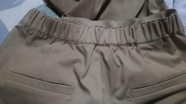 送料無料即決 美品 アメリカンラグシー AMERICAN RAG CIE センタープレスタック テーパードパンツ ベージュ < ブランド  送料無料即決 美品 アメリカンラグシー AMERICAN RAG CIE センタープレスタック テーパードパンツ ベージュ < ブランドの