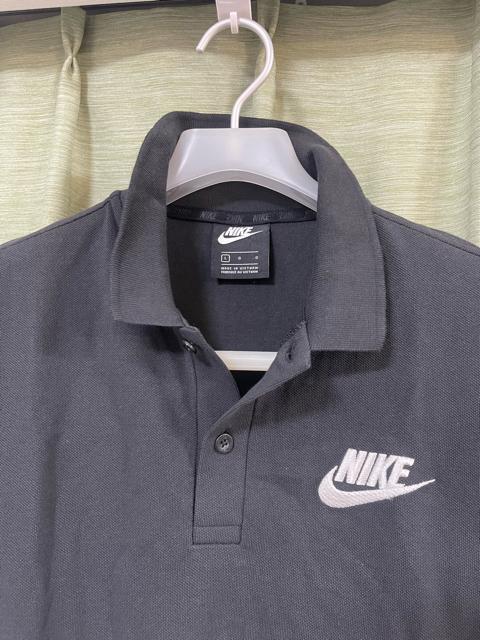 NIKE ナイキ メンズ 半袖ポロシャツ 黒 サイズLロゴ刺繍 NIKE ナイキ ポロシャツ ブラック 黒 半袖 コットン100 < ブランド NIKE ナイキ メンズ 半袖ポロシャツ 黒 サイズLロゴ刺繍 NIKE ナイキ ポロシャツ ブラック 黒 半袖 コットン100 < ブランドの