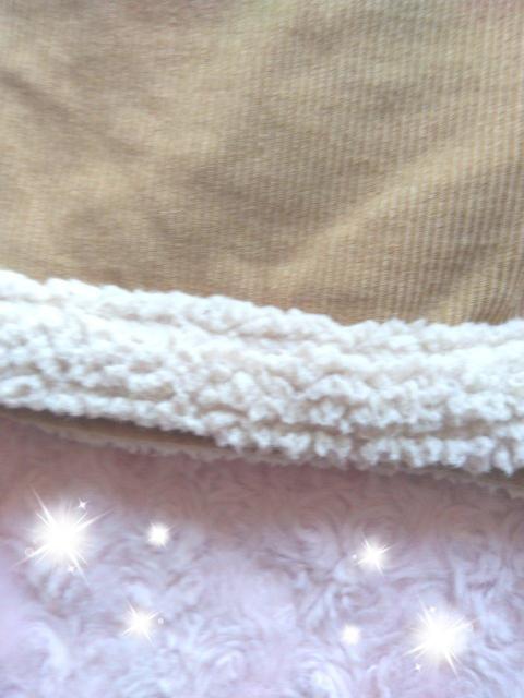 ボア付きコーデュロイショートパンツ < 女性ファッション ボア付きコーデュロイショートパンツ < 女性ファッションの