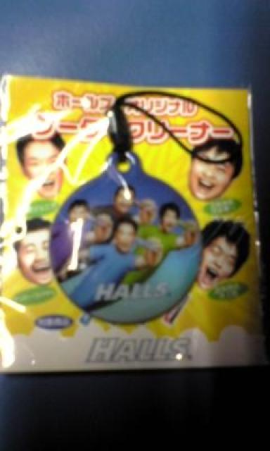 ホールズ吉本携帯クリーナー&7イレブン吉本ステッカー非売品 < 家電/AV  ホールズ吉本携帯クリーナー&7イレブン吉本ステッカー非売品 < 家電/AVの