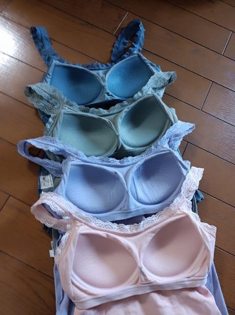 BUNIQLO.[XufރJbvtL~\[WO[jN