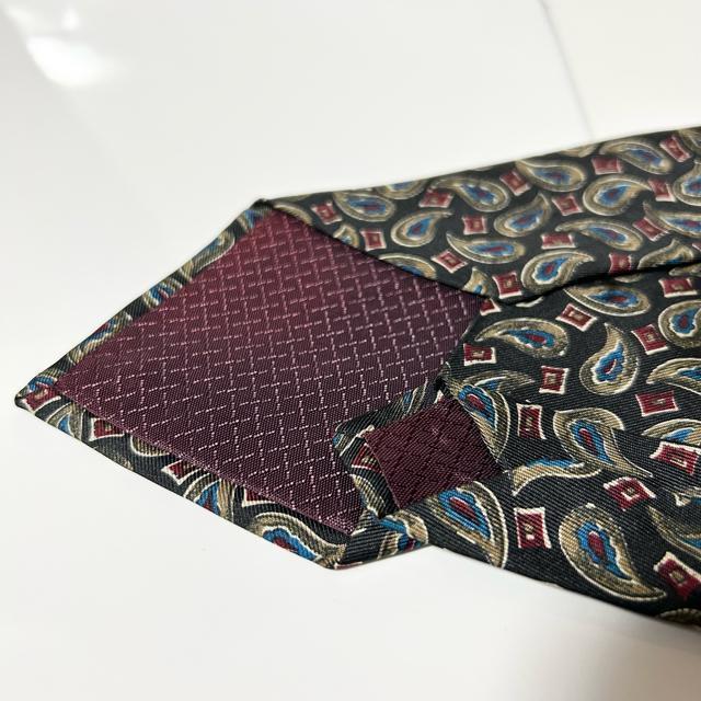 i Dior fBI[ lN^C yCY[  VN  uh 