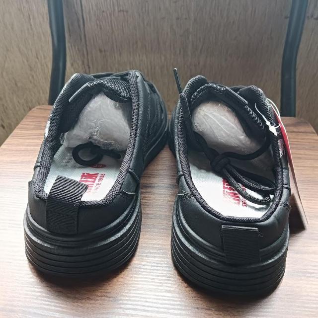 新品 24.5cm 男女兼用 スリッポン ブラック シューズ 靴 サボ < 男性ファッション  新品 24.5cm 男女兼用 スリッポン ブラック シューズ 靴 サボ < 男性ファッションの