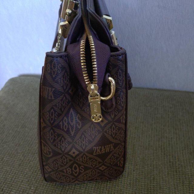 新品同様 ハンドバック ショルダー ブラウン 茶色 翌日発送 匿名配送 送料無料 レディース  < 女性ファッション  新品同様 ハンドバック ショルダー ブラウン 茶色 翌日発送 匿名配送 送料無料 レディース  < 女性ファッションの