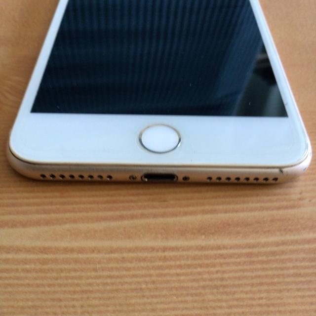 送料無料 ジャンク iPhone7plus 32GB シャンパンゴールド < 家電/AV 送料無料 ジャンク iPhone7plus 32GB シャンパンゴールド < 家電/AVの