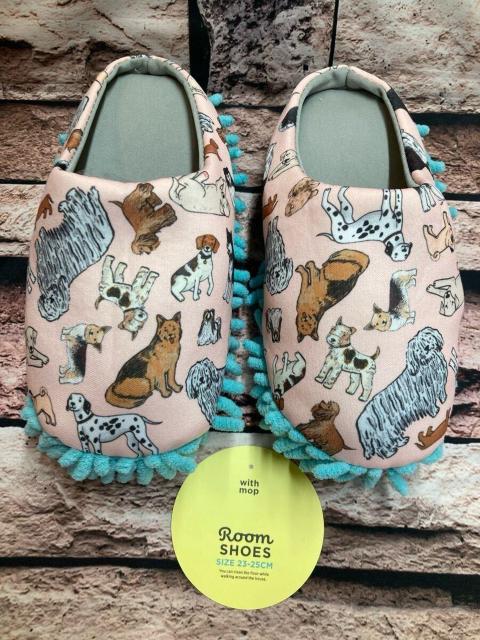 送料無料!可愛いファンシー柄!足裏モップ付きルームシューズA柄(画像から)1足 < インテリア/ライフ 送料無料!可愛いファンシー柄!足裏モップ付きルームシューズA柄(画像から)1足 < インテリア/ライフの