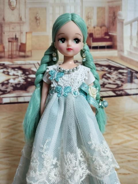 ジェニーFriendきらちゃん本体&アウトフィットセット < おもちゃ ジェニーFriendきらちゃん本体&アウトフィットセット < おもちゃの