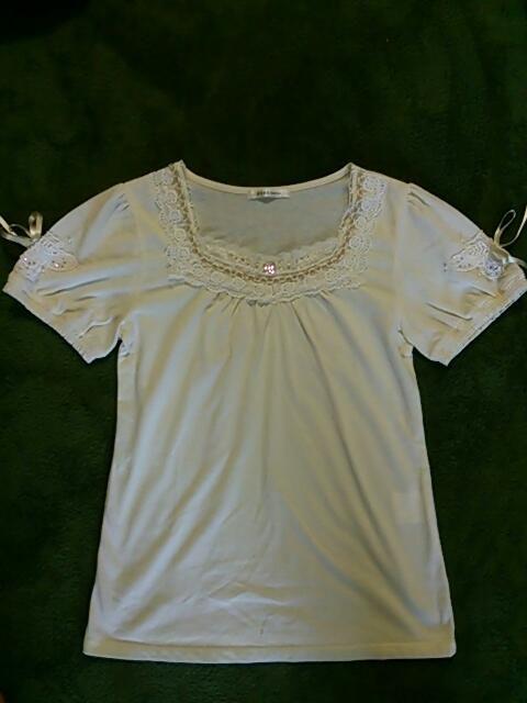 新品同様axes femme  アクシーズ レース 刺繍 パール トップス カットソー Tシャツ < ブランド  新品同様axes femme  アクシーズ レース 刺繍 パール トップス カットソー Tシャツ  < ブランドの