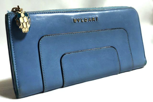 正規 BVLGARIブルガリ セルペンティ スネーク装飾 L字型ジップ長財布 ライトブルーレザー パイソンヘッドチャーム < ブランド  正規 BVLGARIブルガリ セルペンティ スネーク装飾 L字型ジップ長財布 ライトブルーレザー パイソンヘッドチャーム  < ブランドの