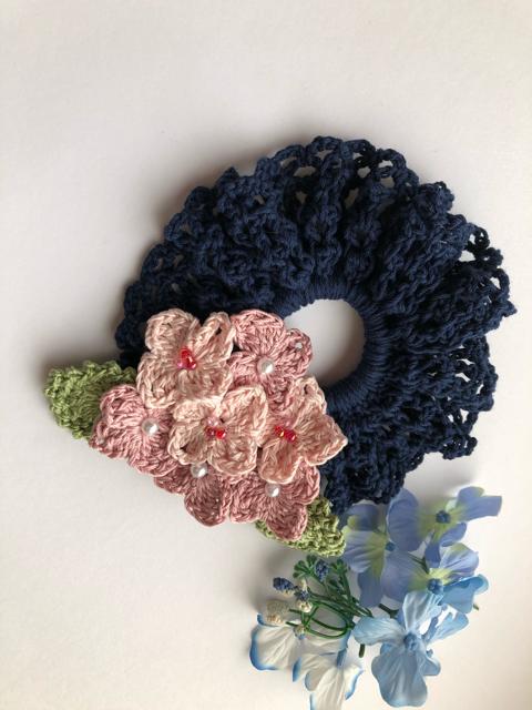 ハンドメイド  シュシュ ピンクの紫陽花♪ ガーリー ビーズ < 女性ファッション  ハンドメイド  シュシュ ピンクの紫陽花♪ ガーリー ビーズ < 女性ファッションの