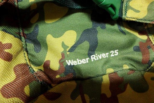 ◆Columbia コロンビア リュックサック 迷彩 中古美品 < 男性ファッション  ◆Columbia コロンビア リュックサック 迷彩 中古美品 < 男性ファッションの