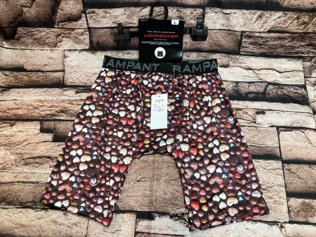 送料無料!チョコ転写柄でBIGインパクト!【RAMPANT】メンズストレッチロング丈ボクサーブリーフ(画像から)1枚 < 男性ファッション  送料無料!チョコ転写柄でBIGインパクト!【RAMPANT】メンズストレッチロング丈ボクサーブリーフ(画像から)1枚 < 男性ファッションの