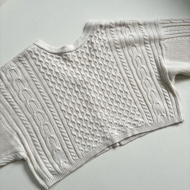 ◆極美品◆ケーブルショート丈長袖ニットカーディガン◆アイボリーホワイト◆大きめ < 女性ファッション ◆極美品◆ケーブルショート丈長袖ニットカーディガン◆アイボリーホワイト◆大きめ < 女性ファッションの