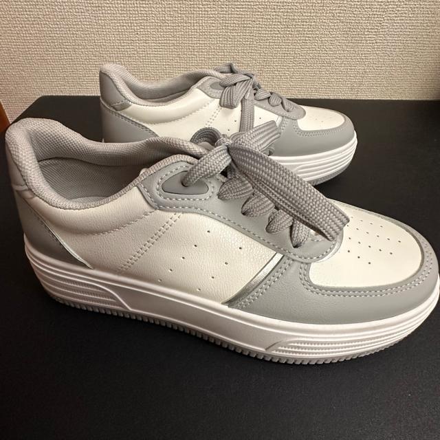 *新品*Honeys 【C.O.L.Z.A】コルザ ローカット 厚底スニーカー < 女性ファッション *新品*Honeys 【C.O.L.Z.A】コルザ ローカット 厚底スニーカー < 女性ファッションの