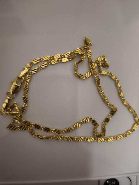 遺品整理 ネックレス 18k刻印有り 50cm < 女性アクセサリー/時計 遺品整理 ネックレス 18k刻印有り 50cm < 女性アクセサリー/時計の