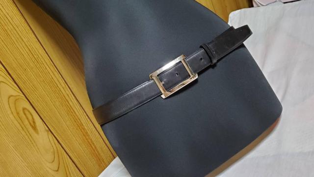 正規 カルティエ アルディロン タンクL シルバーバックル リバーシブルレザー ベルト 黒×茶 < ブランド 正規 カルティエ アルディロン タンクL シルバーバックル リバーシブルレザー ベルト 黒×茶 < ブランドの