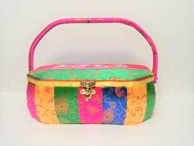 ◎刺繍 ・模様小物入れ/カラフルケース◆ < インテリア/ライフ  ◎刺繍 ・模様小物入れ/カラフルケース◆  < インテリア/ライフの