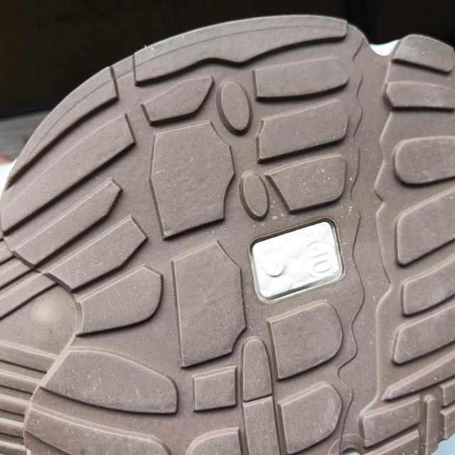 新品 25cm 男女兼用 スニーカー グレー シューズ 靴 メンズ レディース < 男性ファッション  新品 25cm 男女兼用 スニーカー グレー シューズ 靴 メンズ レディース < 男性ファッションの