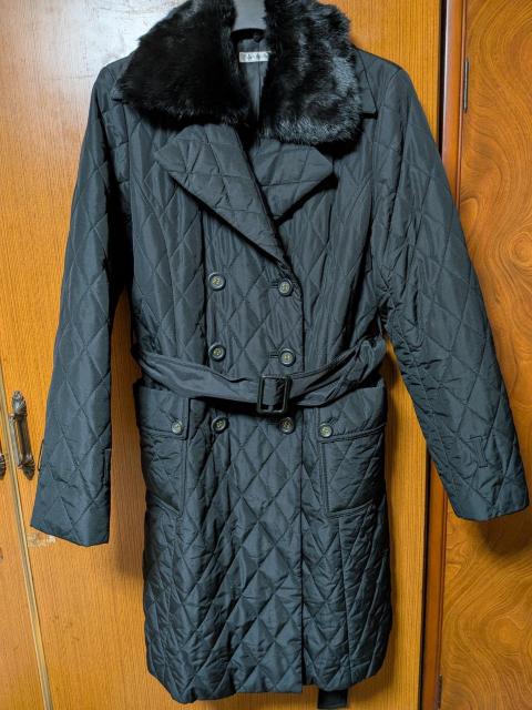 H 黒のステキなコート < 女性ファッション  H 黒のステキなコート < 女性ファッションの